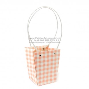 Pungă tip poșetă carouri piersică-alb pentru flori 13×13×15 cm set 10 buc